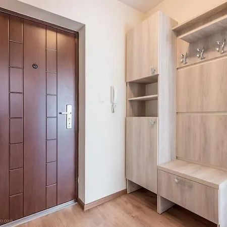Apartament Bright Place Next To Grand Mall